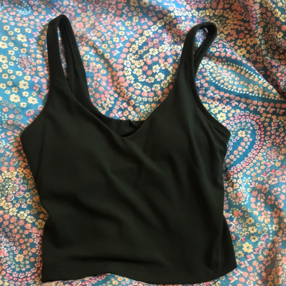 Dark green align tank